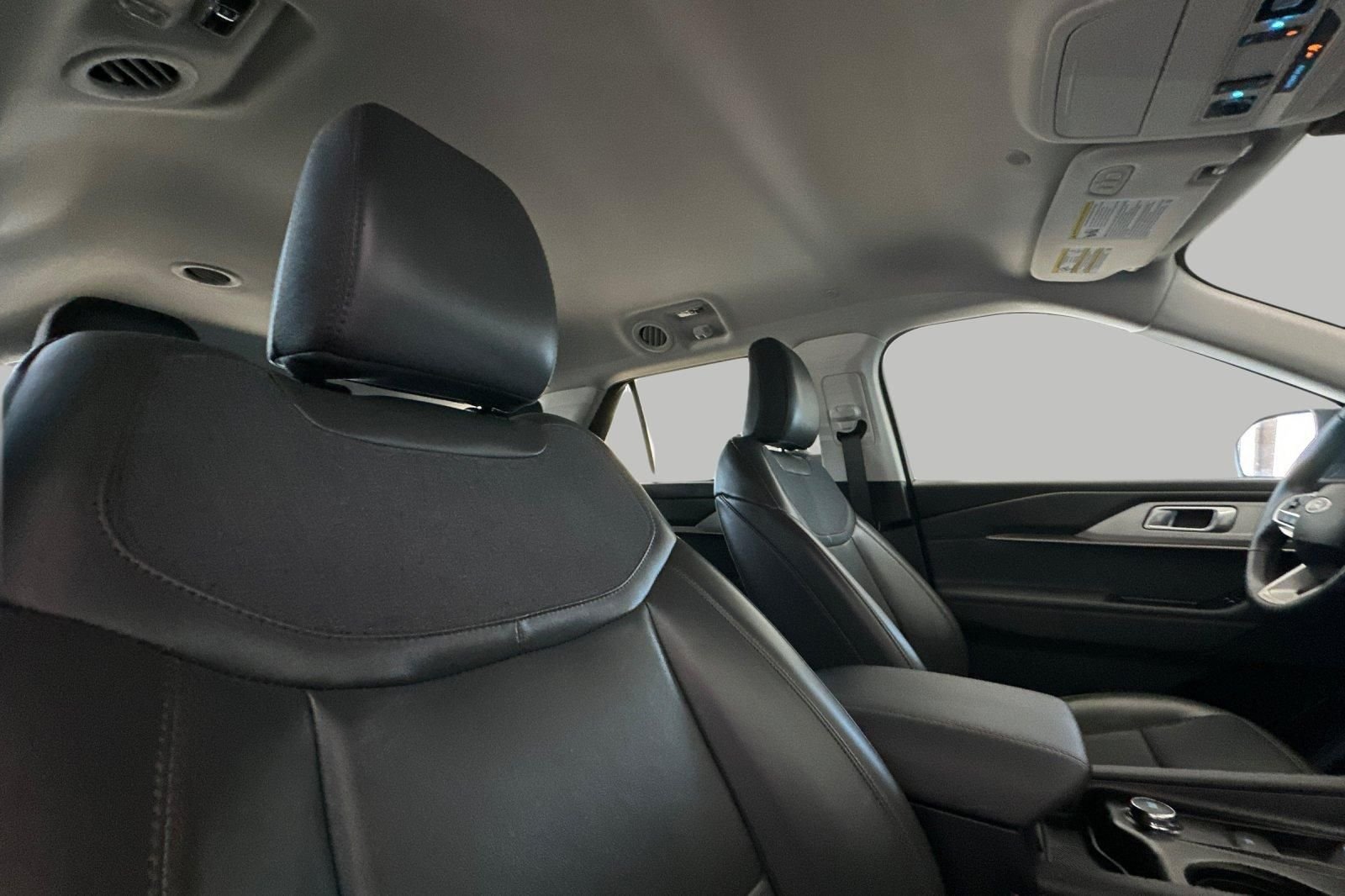 Used 2025 White Ford Active image 18
