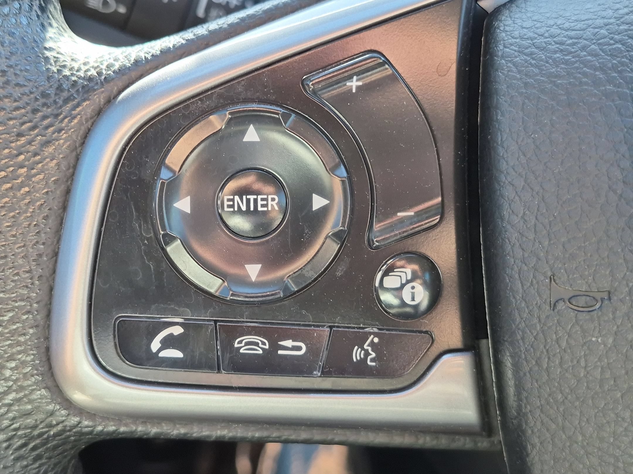 Used 2021 Silver Honda EX image 18