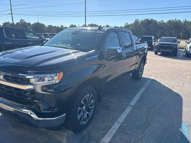 2024 Chevrolet Silverado 1500 LT (2FL)