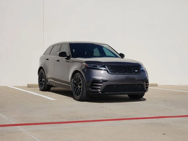 Certified Used 2025 Gray Land Rover Dynamic SE image 3