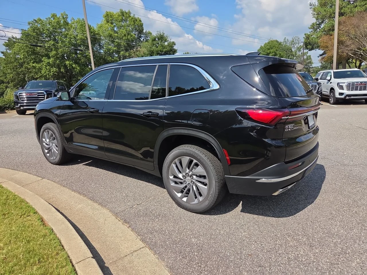 New 2027 Ebony Twilight Metallic Buick Preferred image 6