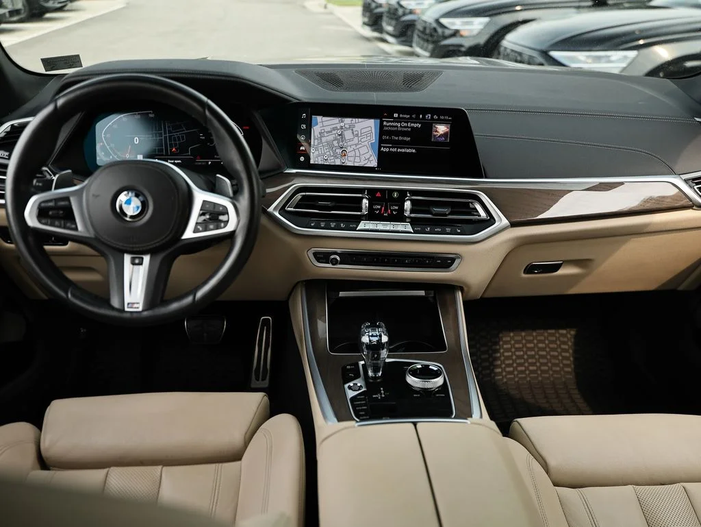 Used 2022 Arctic Gray Metallic BMW xDrive40i image 28