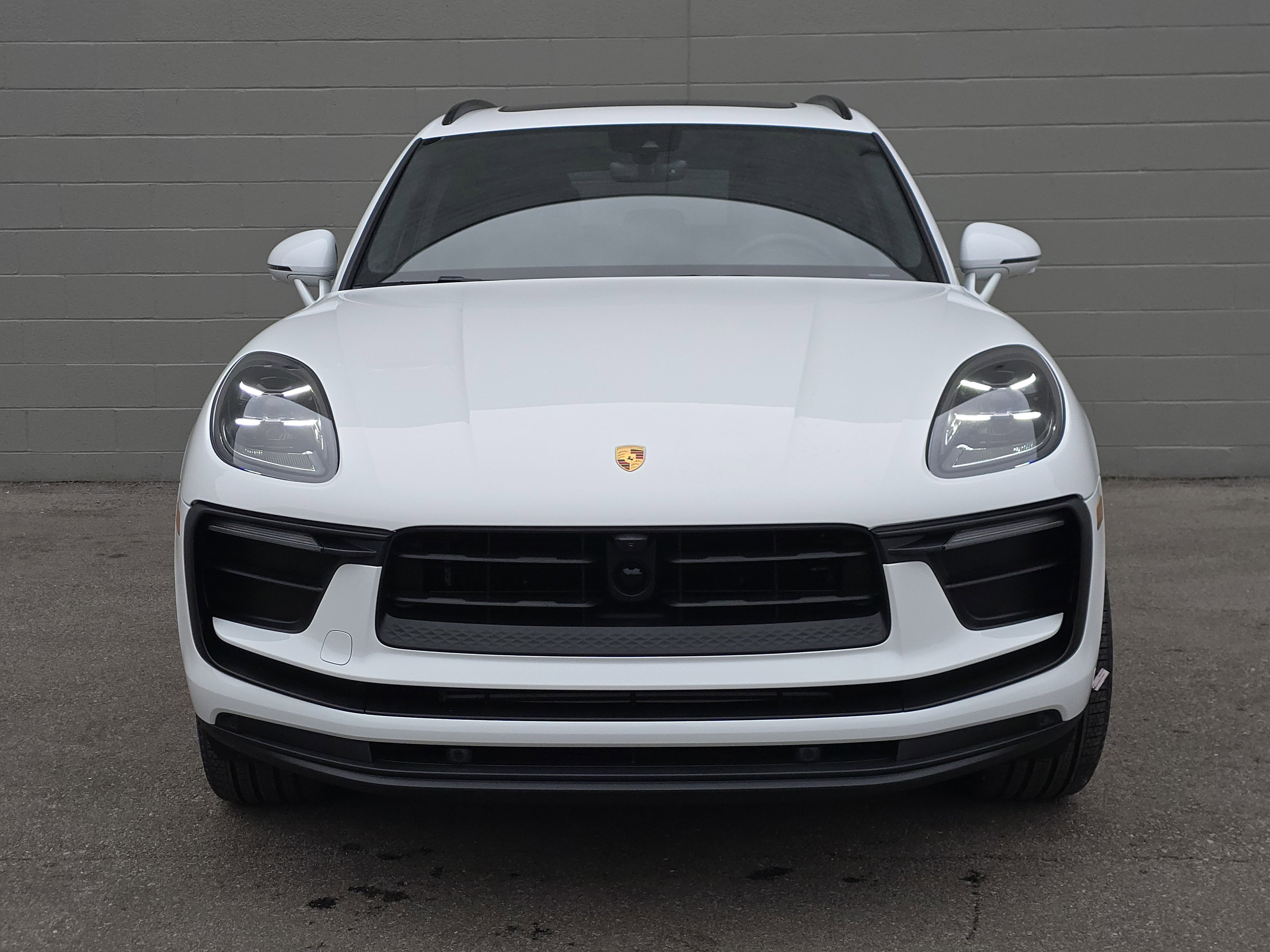 Used 2025 White Porsche  image 6