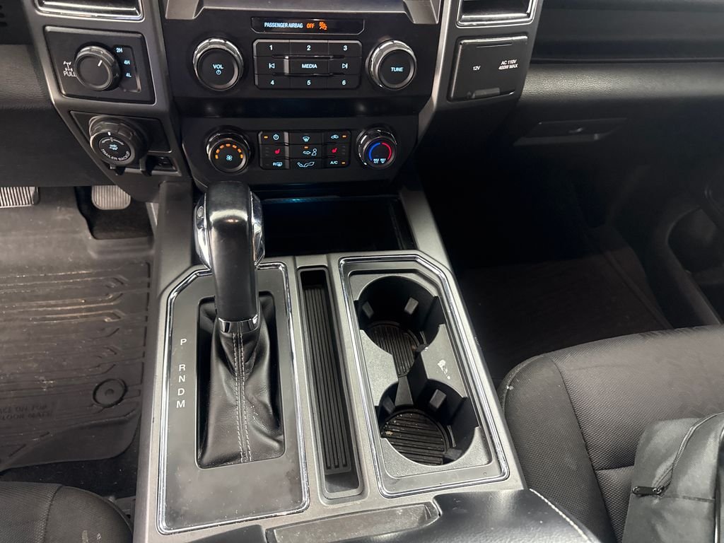 Used 2020 Gray Ford XLT image 24