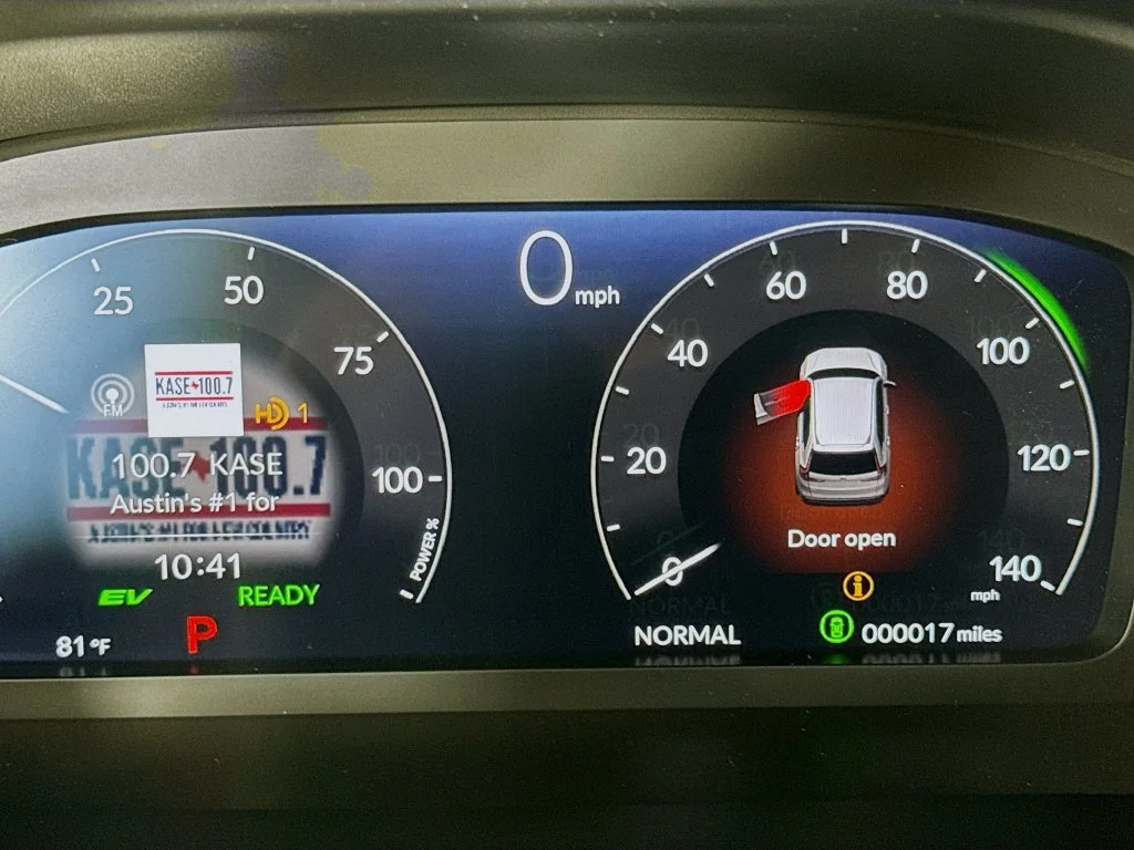 New 2027 Crystal Black Pearl Honda Sport Touring image 19