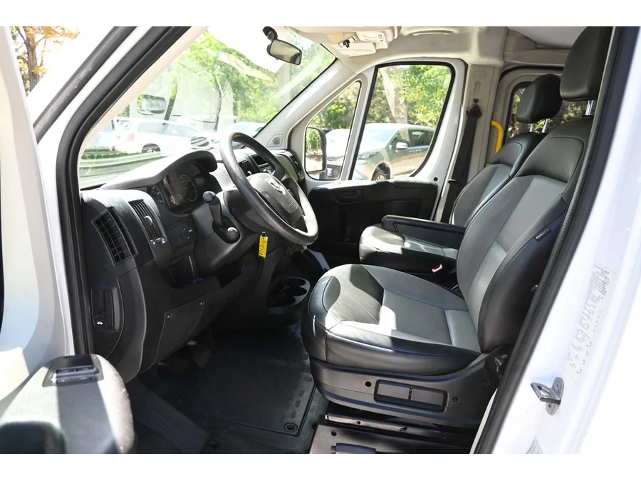 Used 2014 WHITE Ram 136 WB Low Roof Mobility Handicap Van image 12
