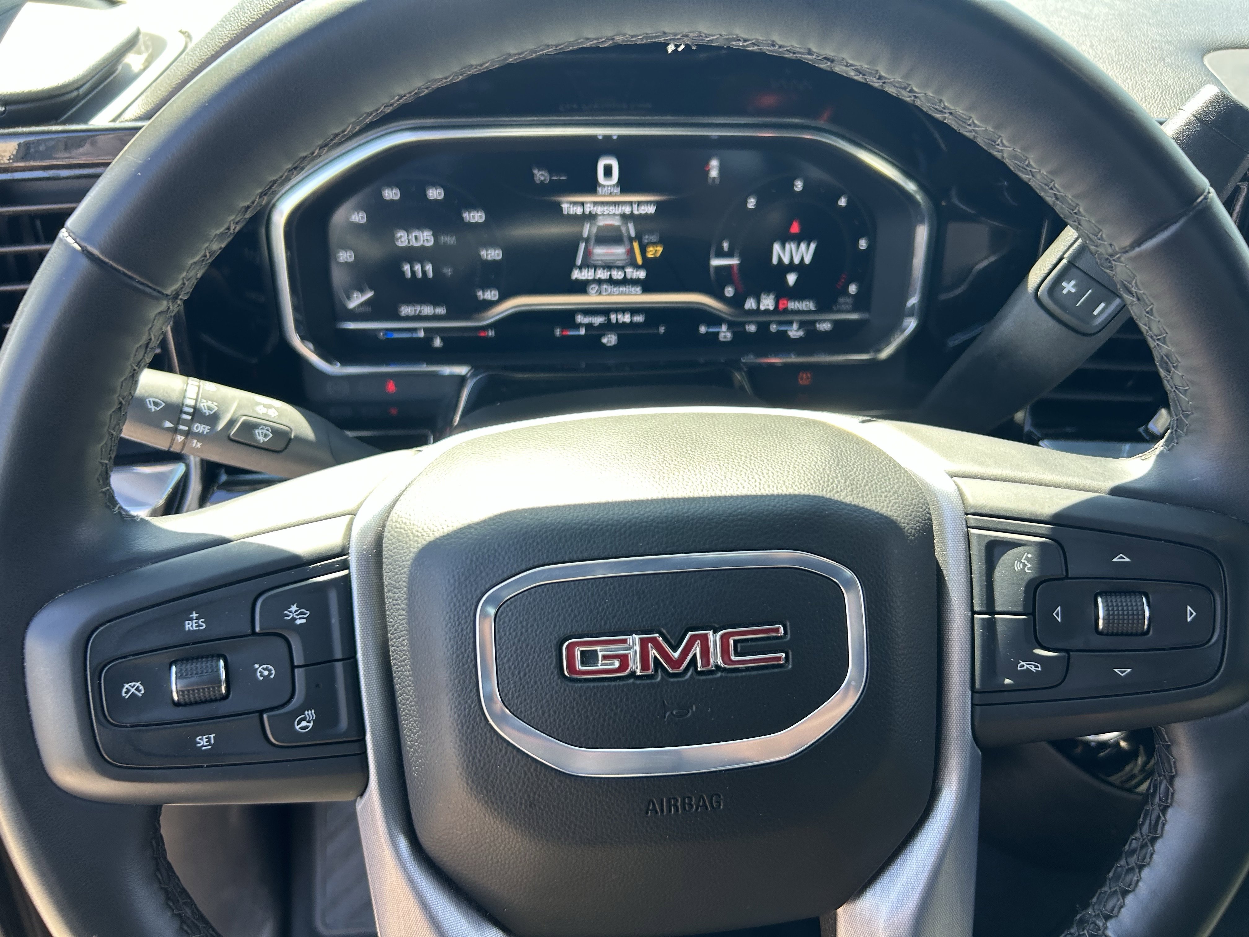 2025 GMC Sierra 1500 SLT - Photo 13