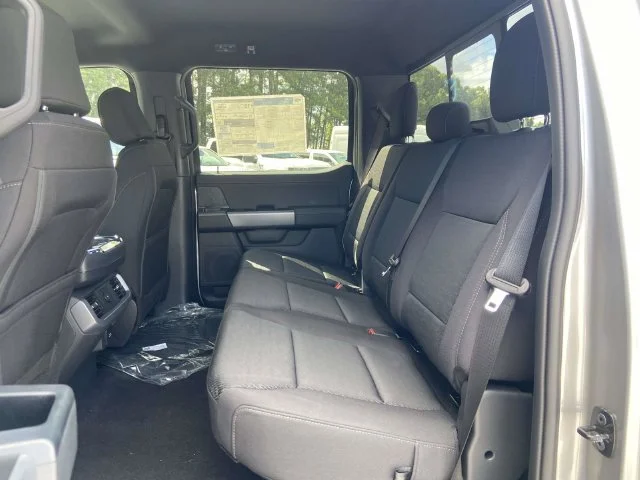 New 2026 Silver Ford XLT image 8