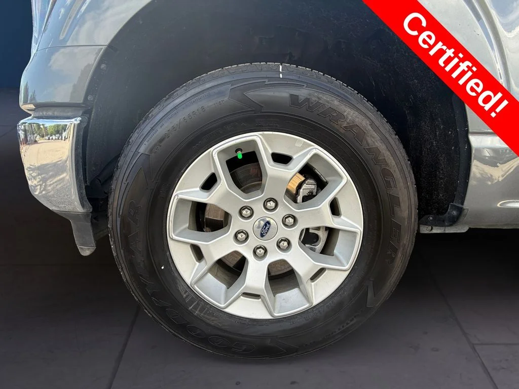 Used 2023 Gray Ford XLT image 9