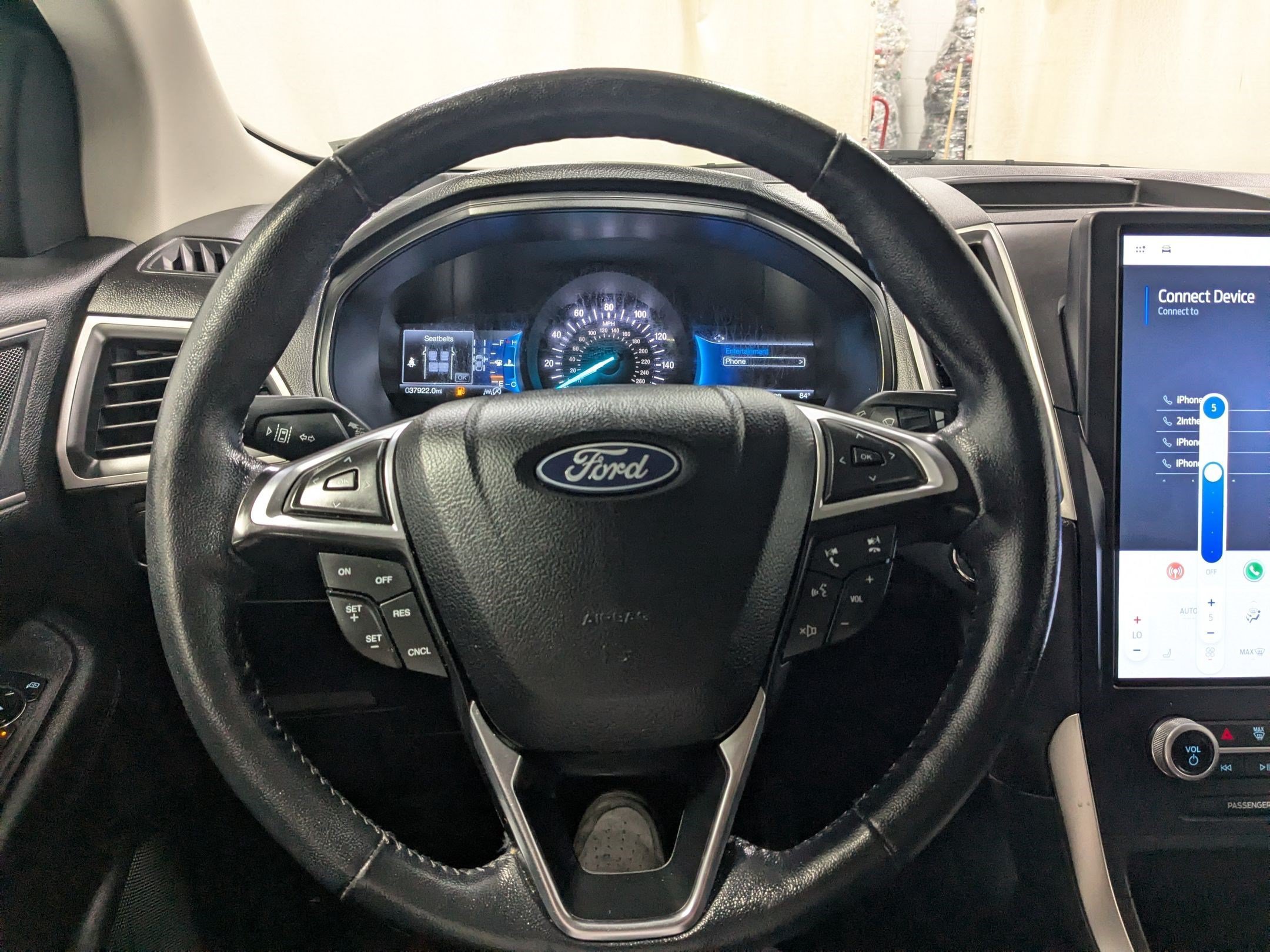 Used 2023 Silver Metallic Ford SEL image 11