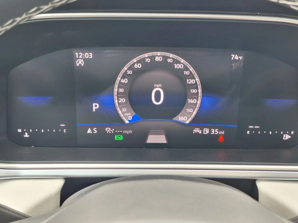 New 2026 Black Volkswagen 1.5T SE image 14