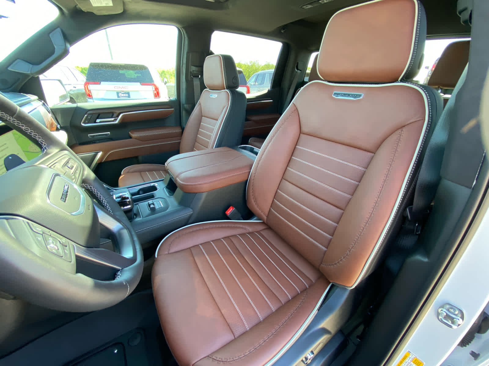 New 2026 Glacier White Tricoat GMC Denali Ultimate image 22