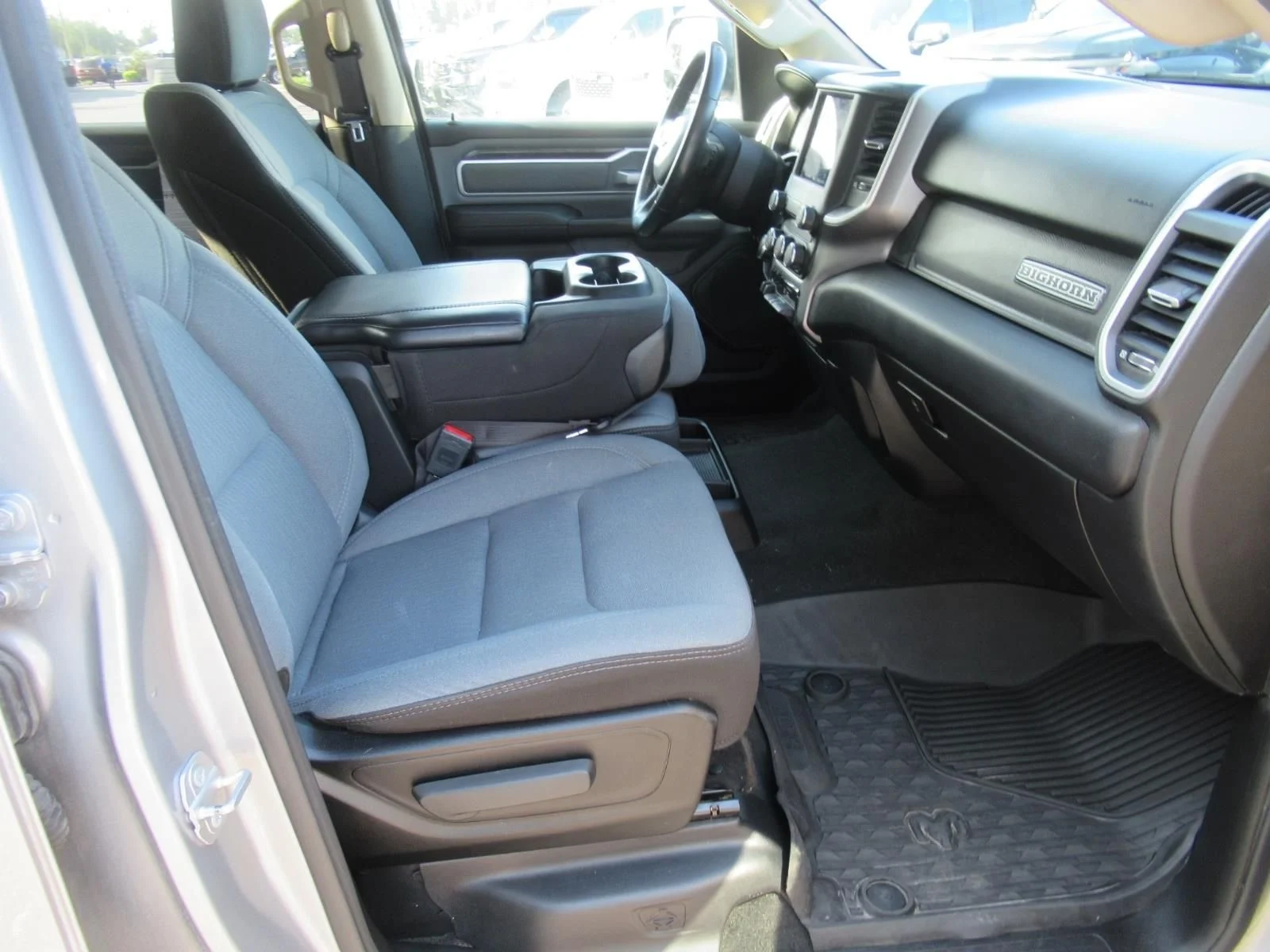 Used 2020 Silver Ram Big Horn/Lone Star image 11