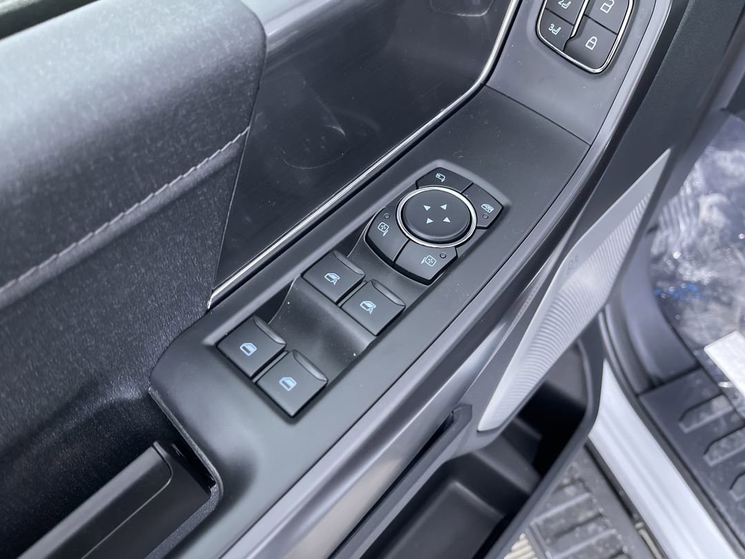 New 2026 Avalanche Ford Lariat image 14