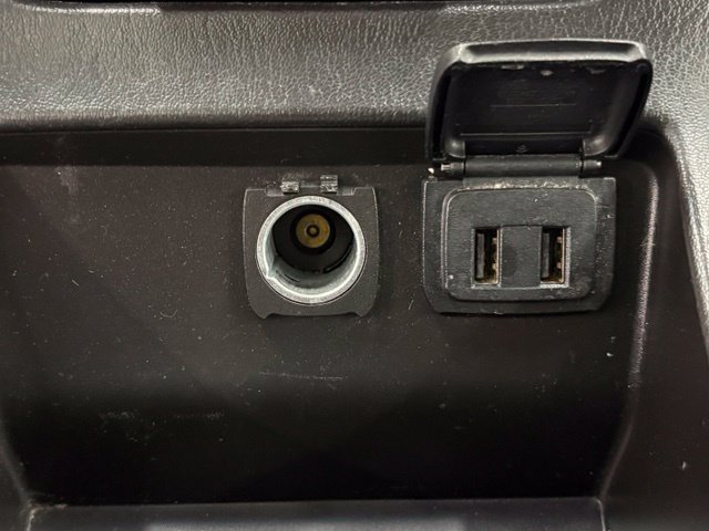 Used 2016 Black GMC SLT image 45