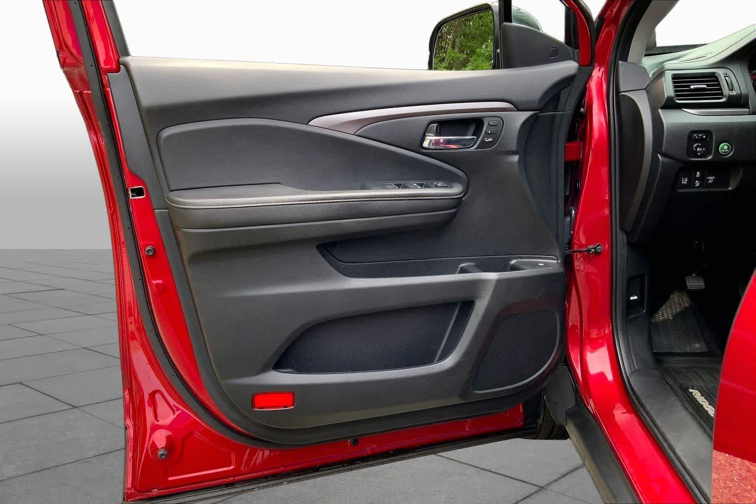 Certified Used 2021 Radiant Red Metallic Honda RTL image 22