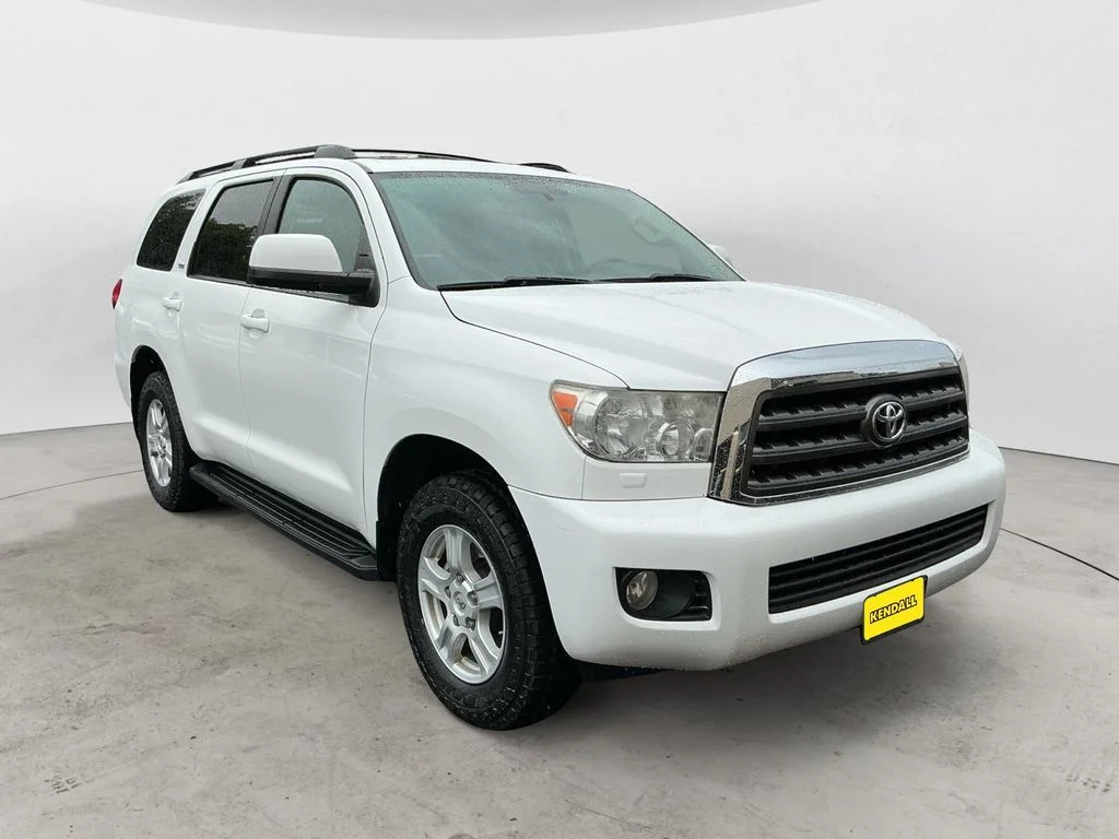 Used 2014 White Toyota SR5 image 3