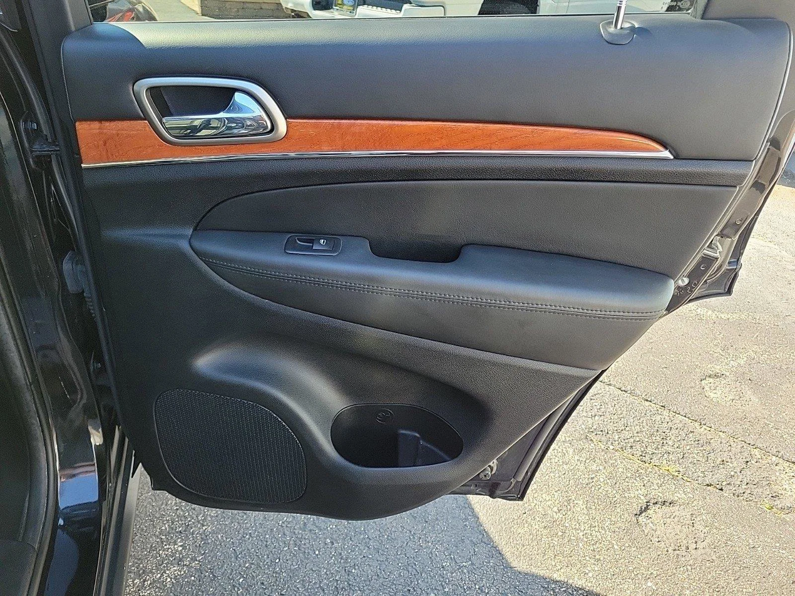 Used 2013 Brilliant Black Crystal Pearl Jeep Overland image 30