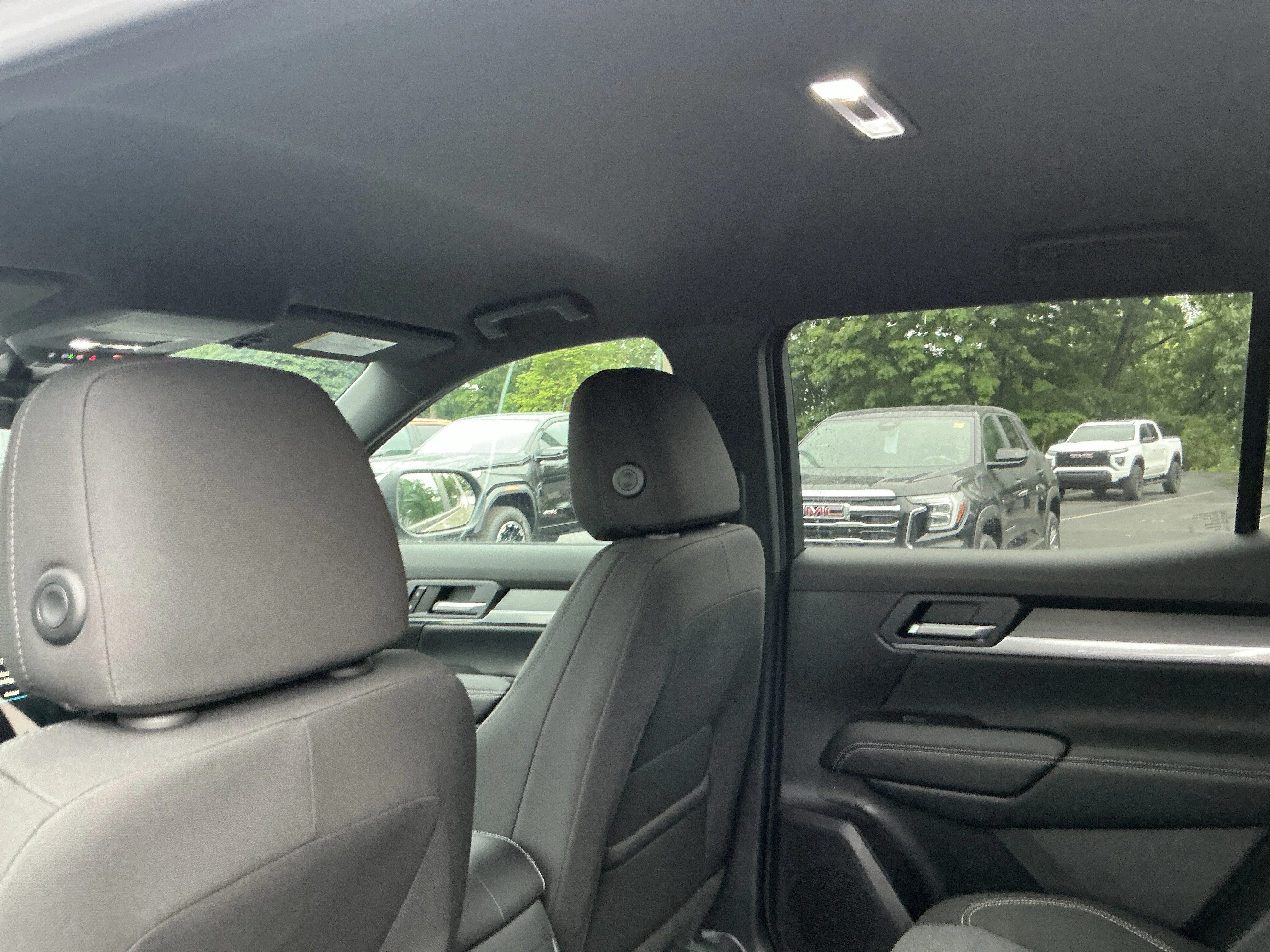 2027 GMC Terrain Elevation - Photo 12