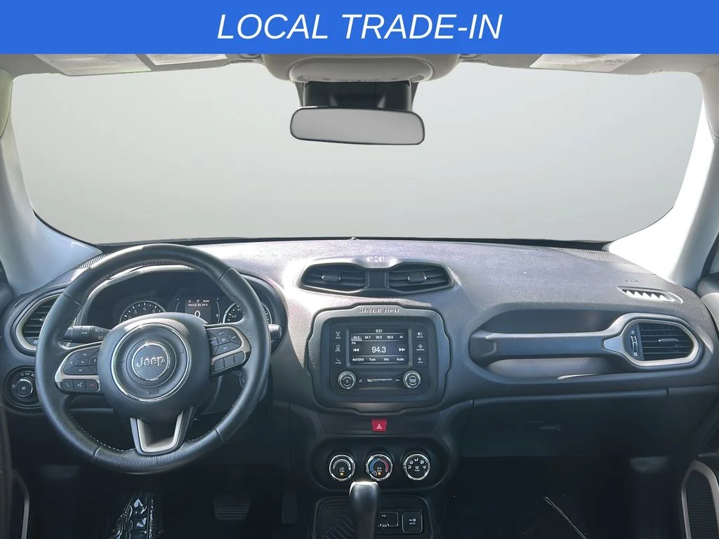 Used 2016 White Jeep Latitude image 15