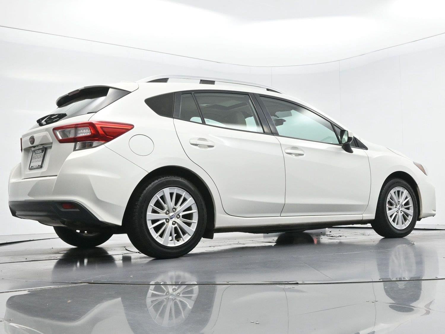 Used 2018 Crystal White Pearl Subaru Premium image 43