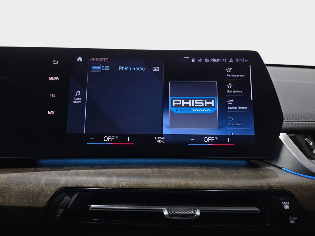 Used 2023 Green BMW xDrive28i image 24
