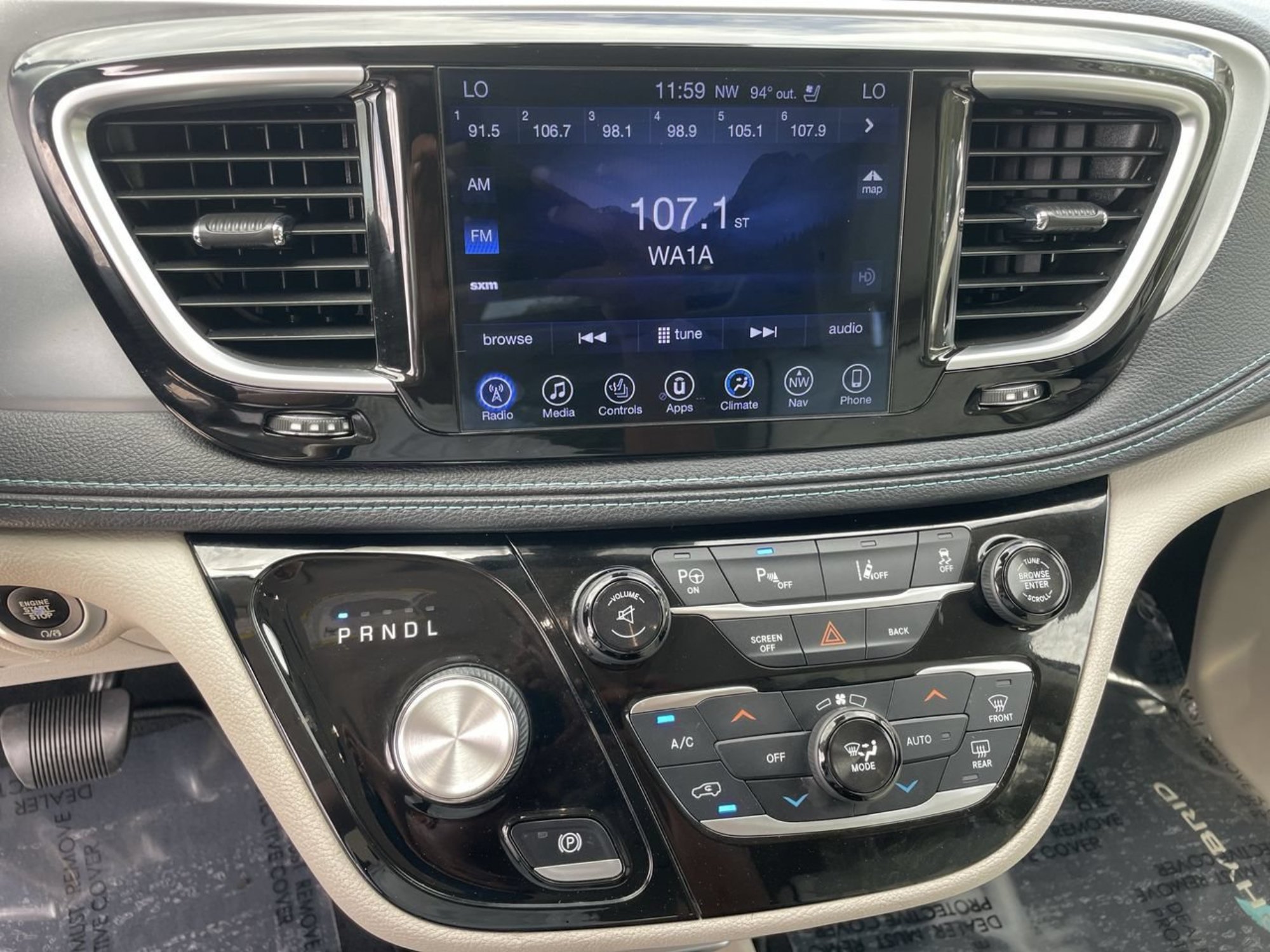 Used 2017 Tusk White Chrysler Platinum image 24