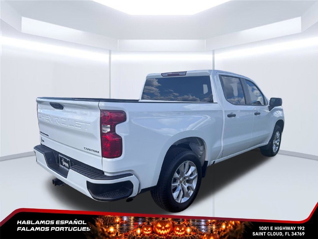 Used 2024 Summit White Chevrolet Custom image 5