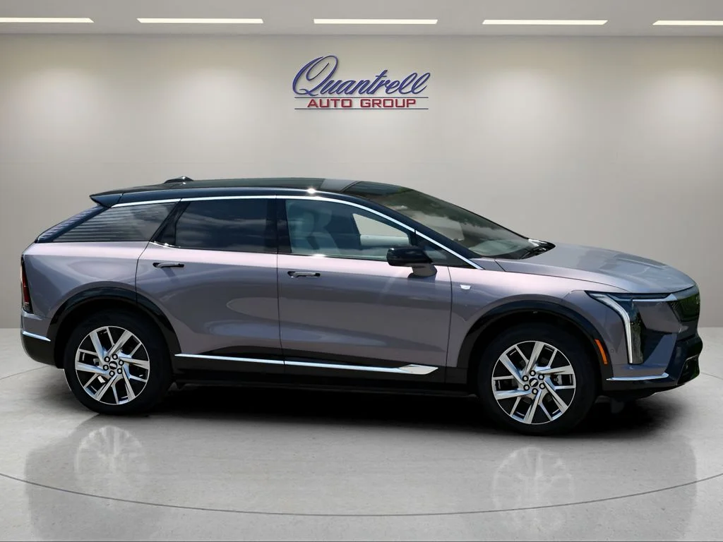 2026 Cadillac OPTIQ Luxury - Photo 3