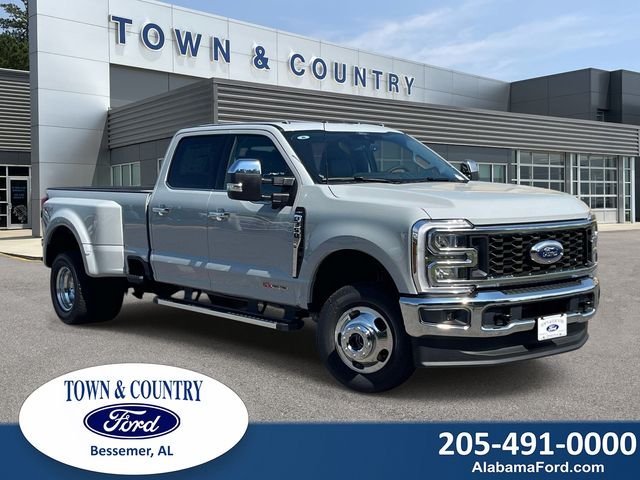 2026 Ford F-350 Lariat 4x4 Crew Cab 8' Box DRW's photo