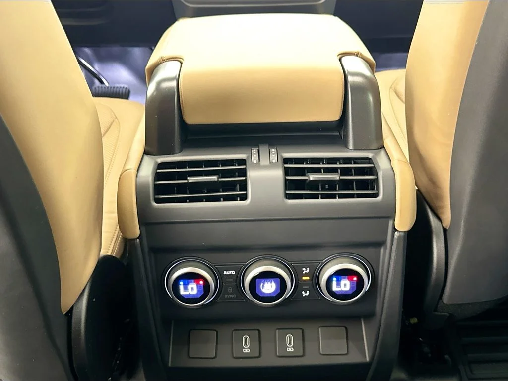 New 2026 Borasco Grey Land Rover X-Dynamic SE image 26