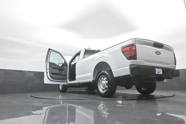 New 2026 Oxford White Ford XL image 42