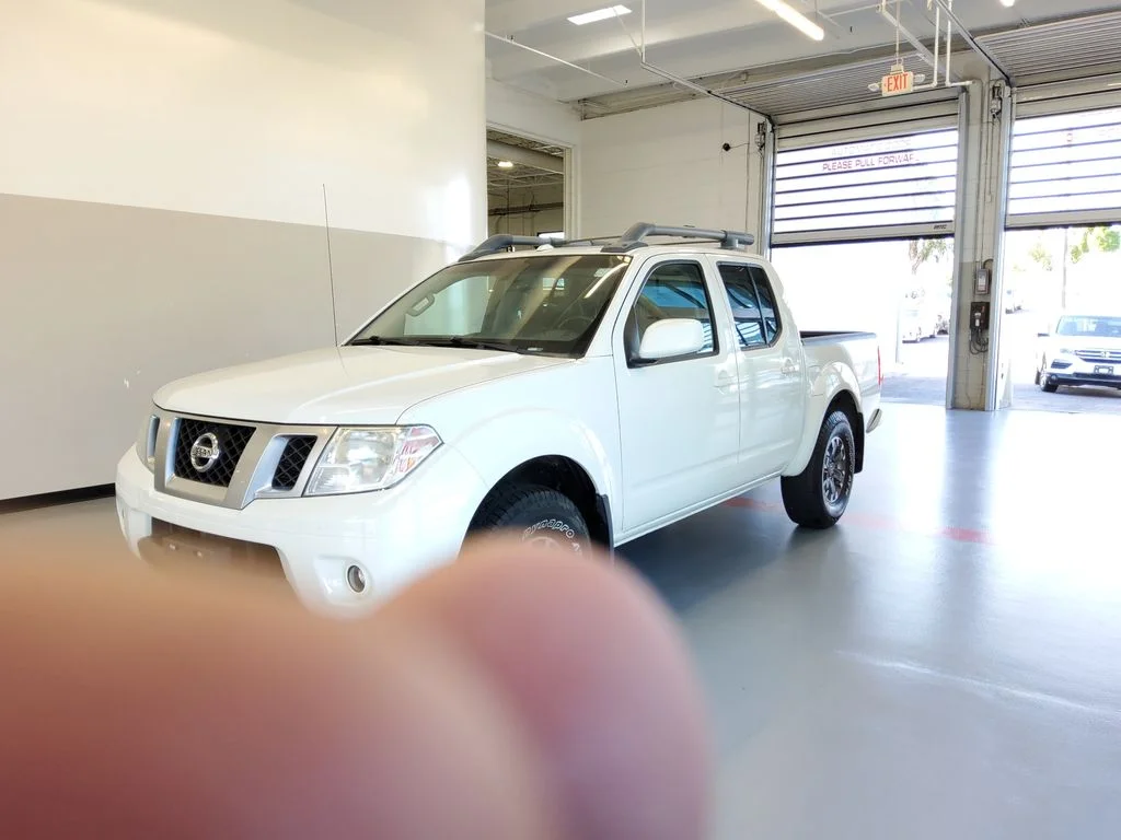 Used 2016 White Nissan PRO-4X image 3