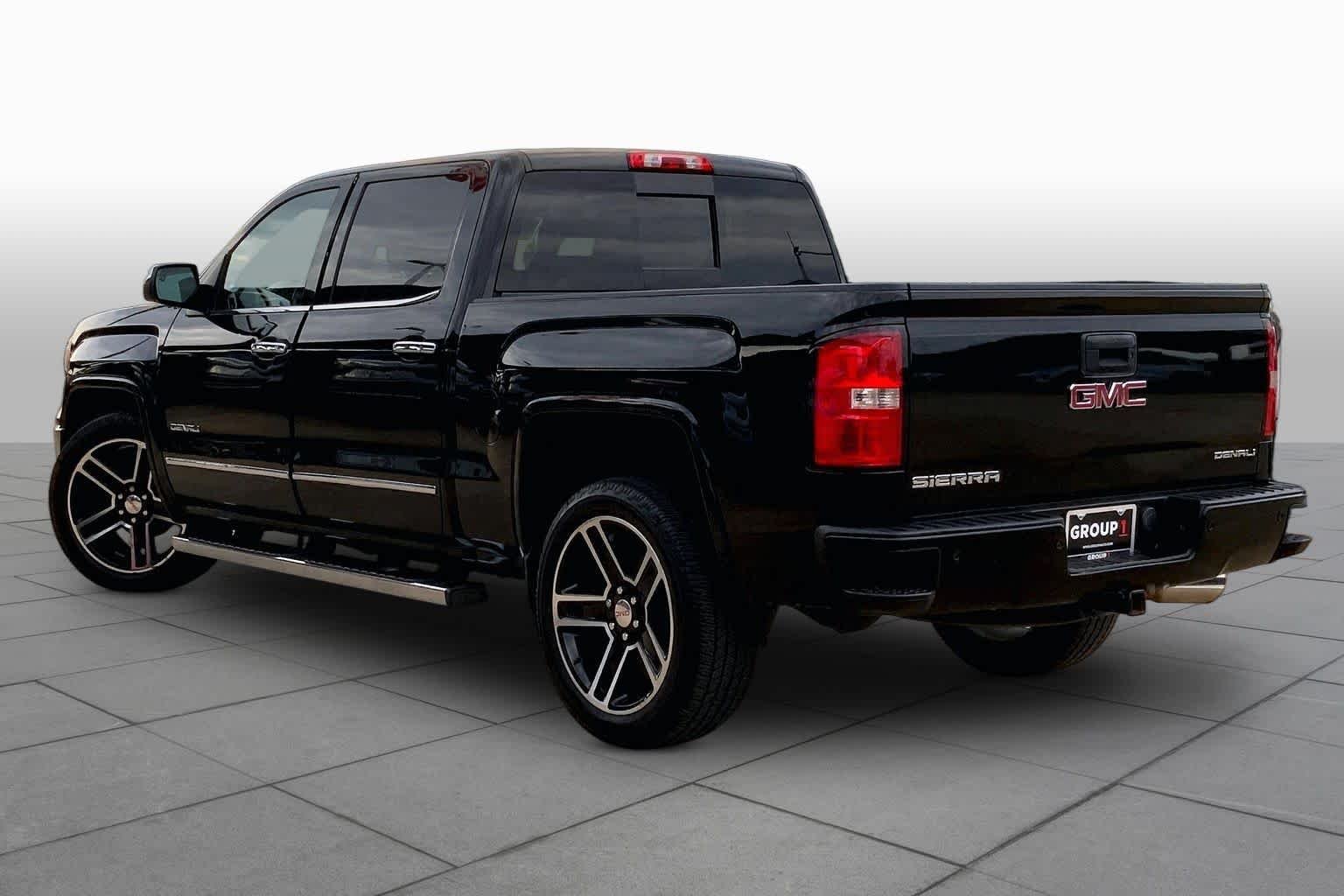 Used 2015 Onyx Black GMC Denali image 12