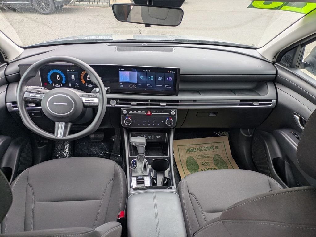 Certified Used 2025 Silver Hyundai SEL image 24