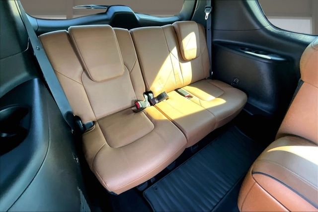 Used 2024 Black INFINITI Sensory image 28