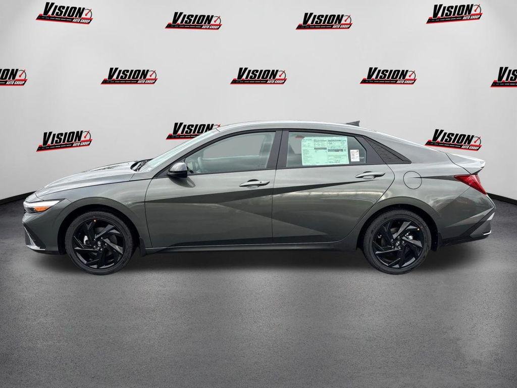 New 2026 Gray Hyundai SEL Sport image 8