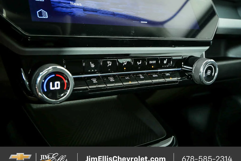 2027 Chevrolet Bolt LT - Photo 15