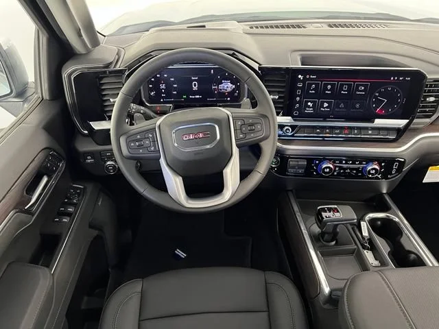 2026 GMC Sierra 1500 SLT - Photo 33
