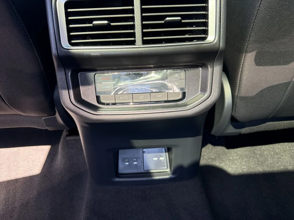 New 2026 Pure Gray Volkswagen 2.0T SE w/Technology image 26