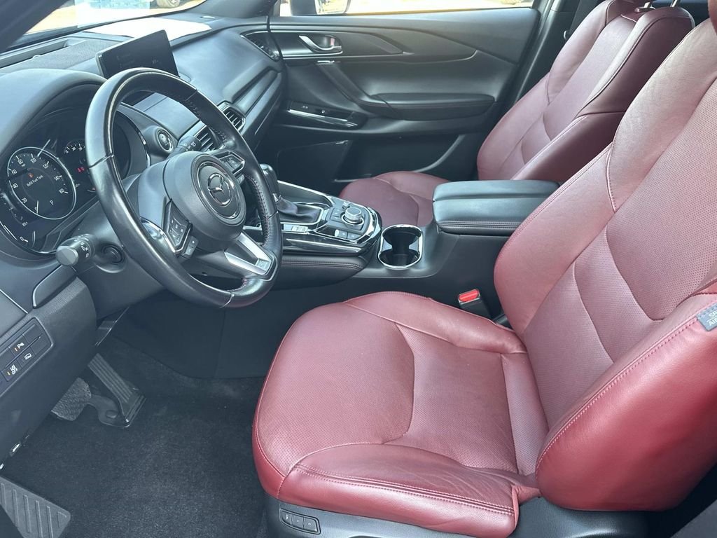 Used 2023 Gray Mazda Carbon Edition image 17
