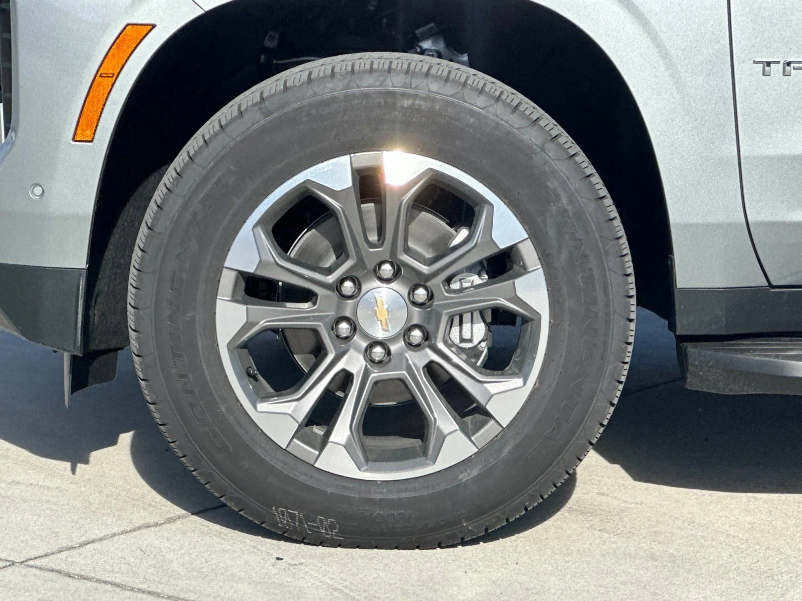 2026 Chevrolet Tahoe LS - Photo 28