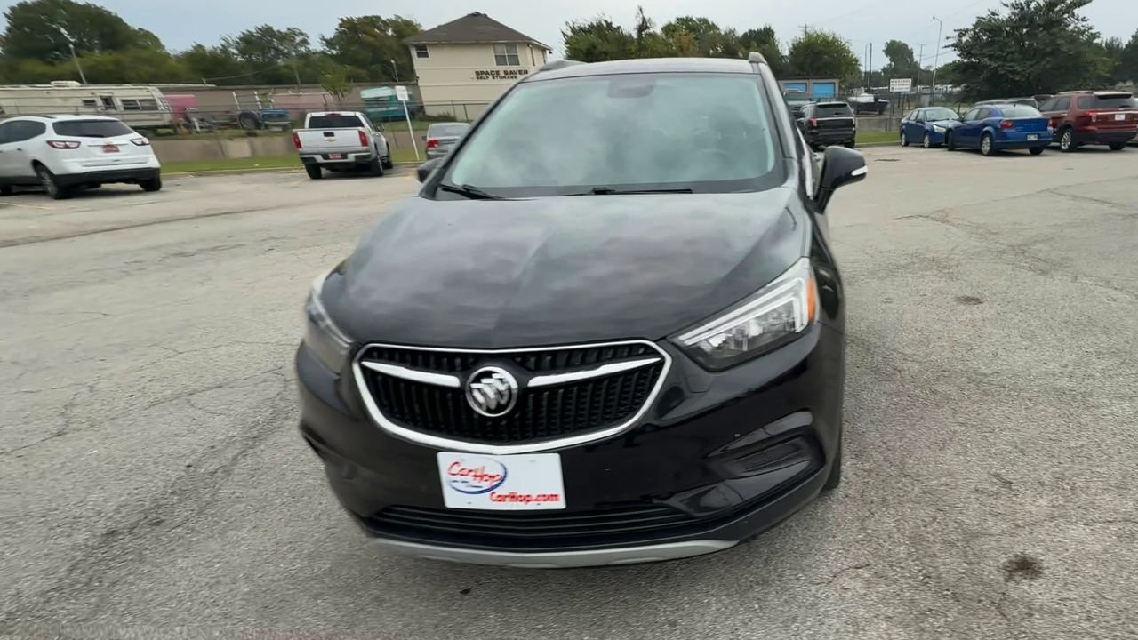 2019 Buick Encore Leather photo 2