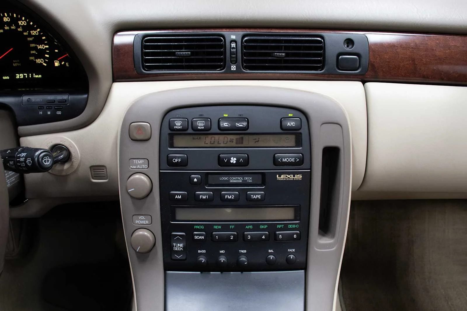 Used 1992 GARNET PEARL Lexus  image 20