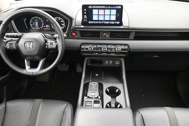 2025 Honda Pilot Touring - Photo 23
