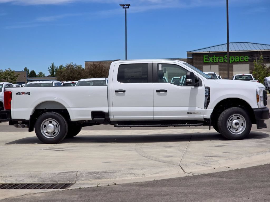 New 2026 Oxford White Ford XL image 25