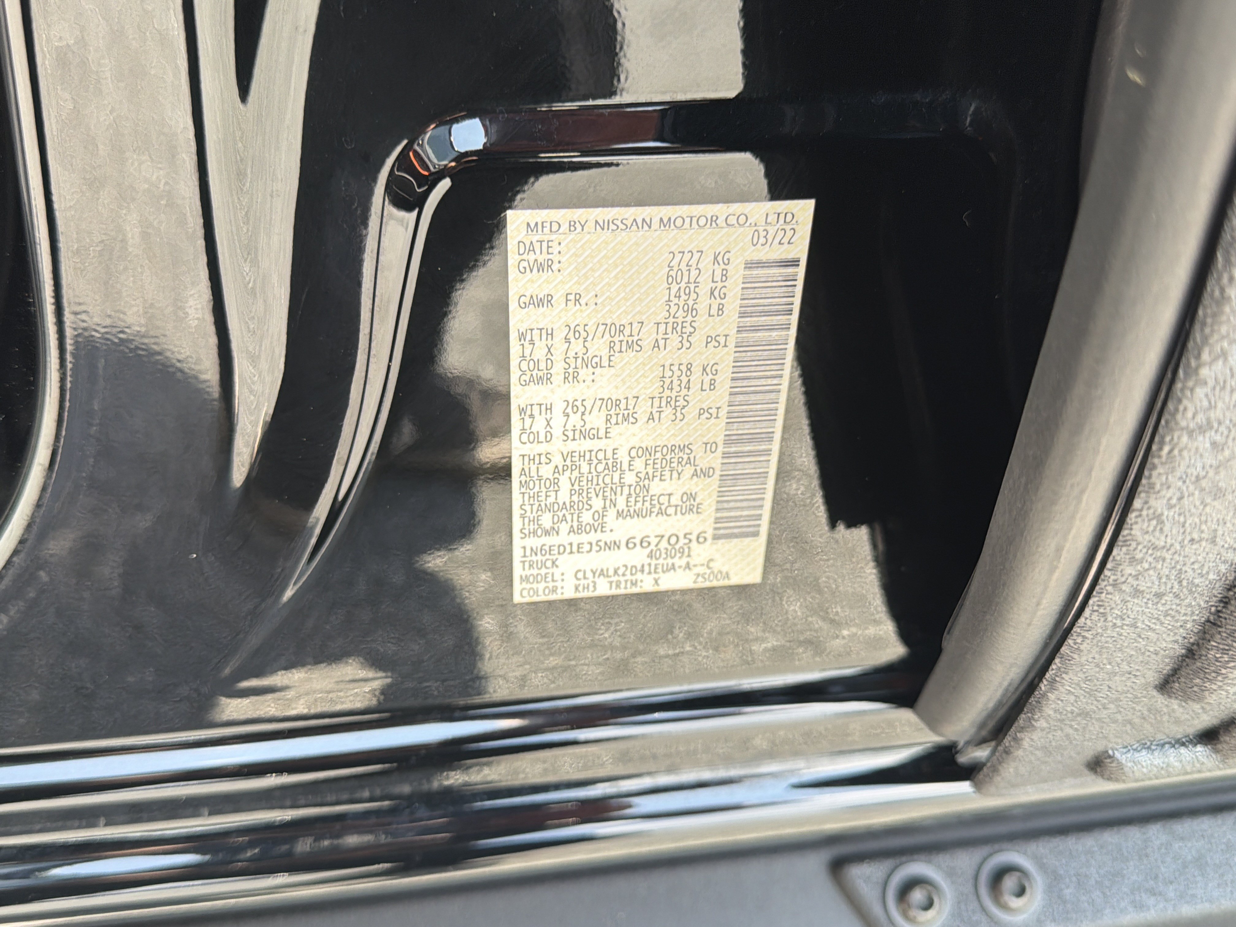 Used 2022 Super Black Nissan PRO-X image 38