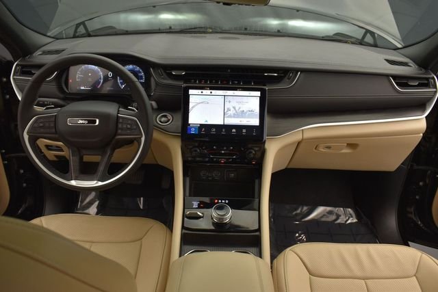 Used 2024 Black Jeep Limited image 11