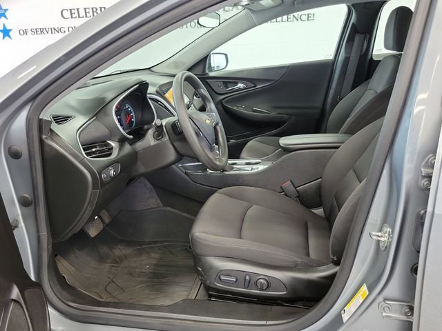 Used 2024 Gray Chevrolet LT image 8