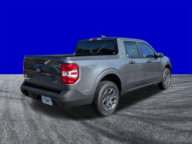 New 2026 Carbonized Gray Metallic Ford XLT image 4